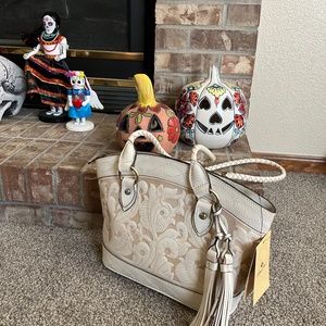 Patricia Nash NWT Zorita